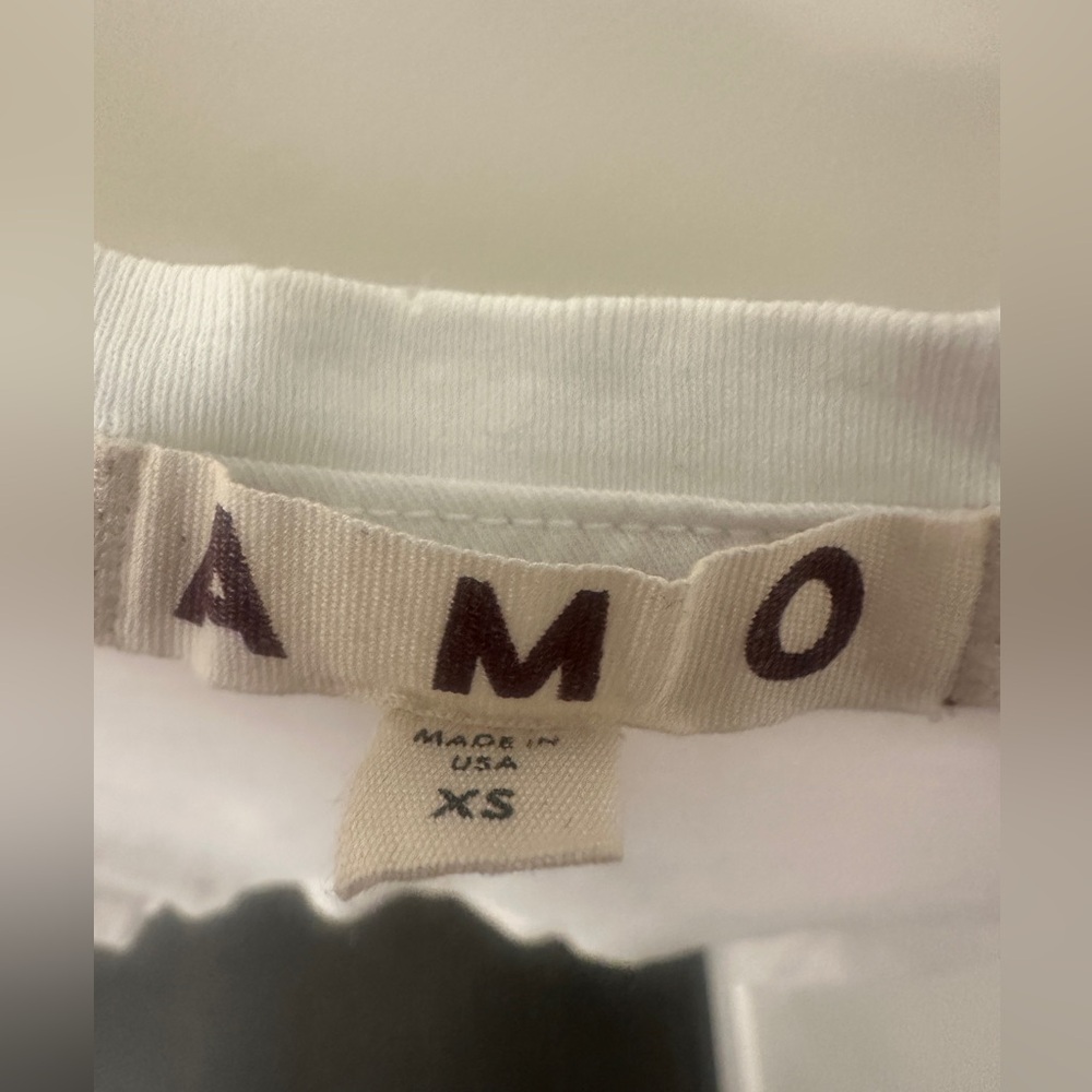 AMO Babe Tee in White - Picture 3 of 3
